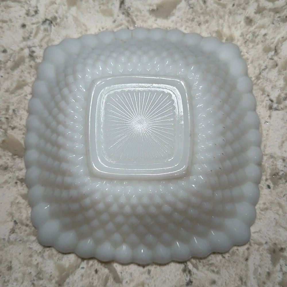 ANCHOR HOCKING~DIAMOND HOBNAIL MILKGLASS BOWL & ROYAL RUBY ASHTRAY~VERY NICE~G12